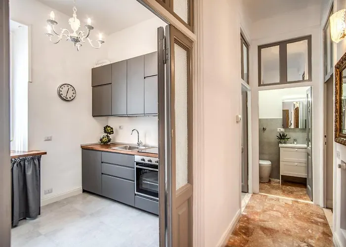 Lovely Renovated Flat By Vatican דירה רומא