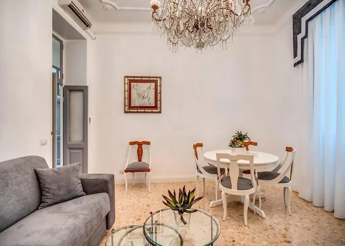 Lovely Renovated Flat By Vatican דירה *