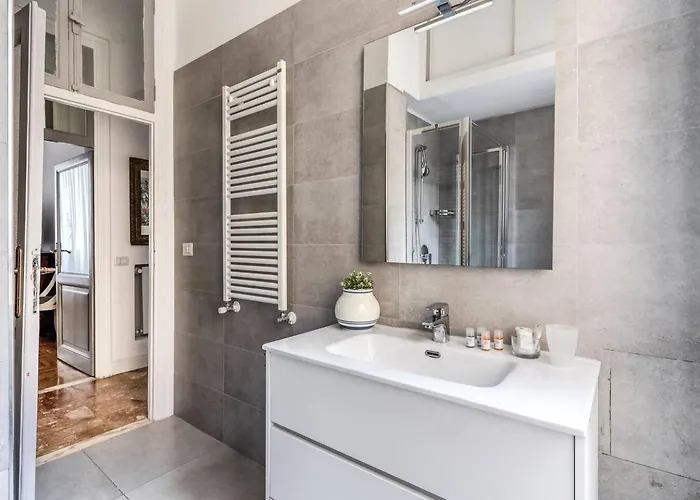 Lovely Renovated Flat By Vatican דירה רומא